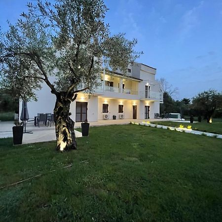 Villa Rodelia Roda  Quarto foto